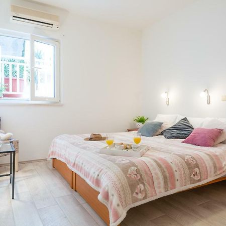 Lily'S Apartments 두브로브니크 외부 사진